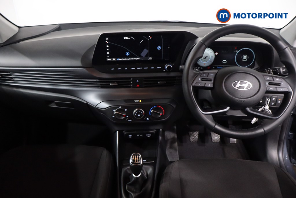 Hyundai I20 Advance Manual Petrol Hatchback - Stock Number (1610880) - 1st supplementary image