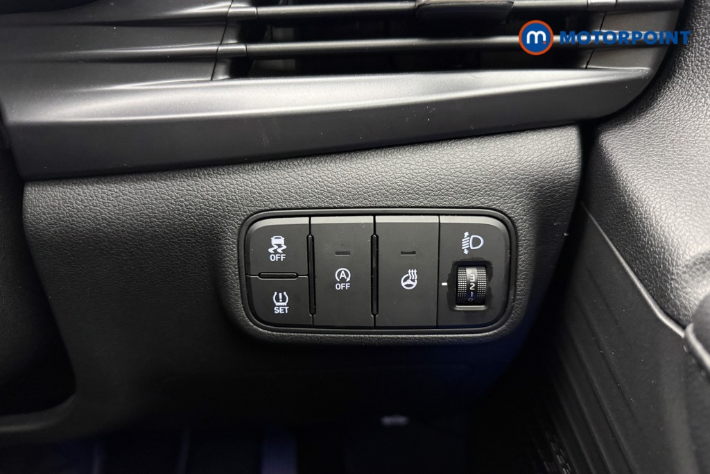 Hyundai I20 Premium Manual Petrol Hatchback - Stock Number (1610884) - 16th supplementary image