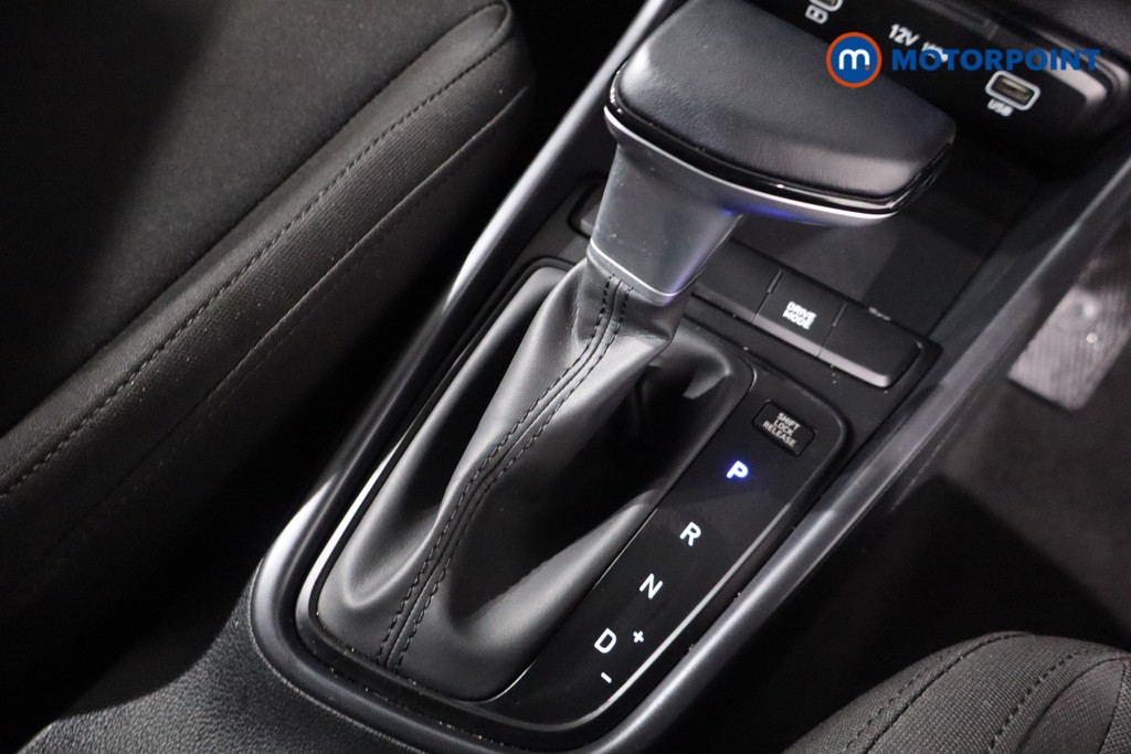 Hyundai I20 Advance Automatic Petrol Hatchback - Stock Number (1610886) - 17th supplementary image