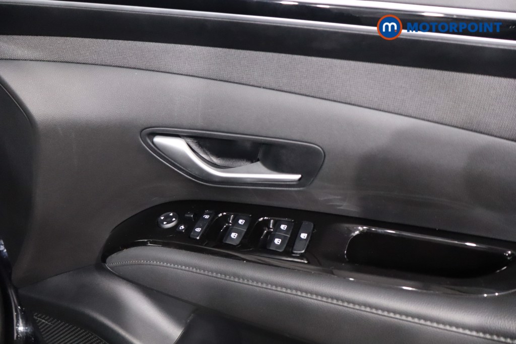 Hyundai Tucson Premium Manual Petrol SUV - Stock Number (1610891) - 25th supplementary image