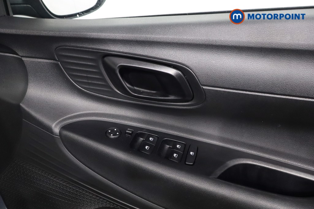 Hyundai I20 Advance Manual Petrol Hatchback - Stock Number (1610903) - 22nd supplementary image