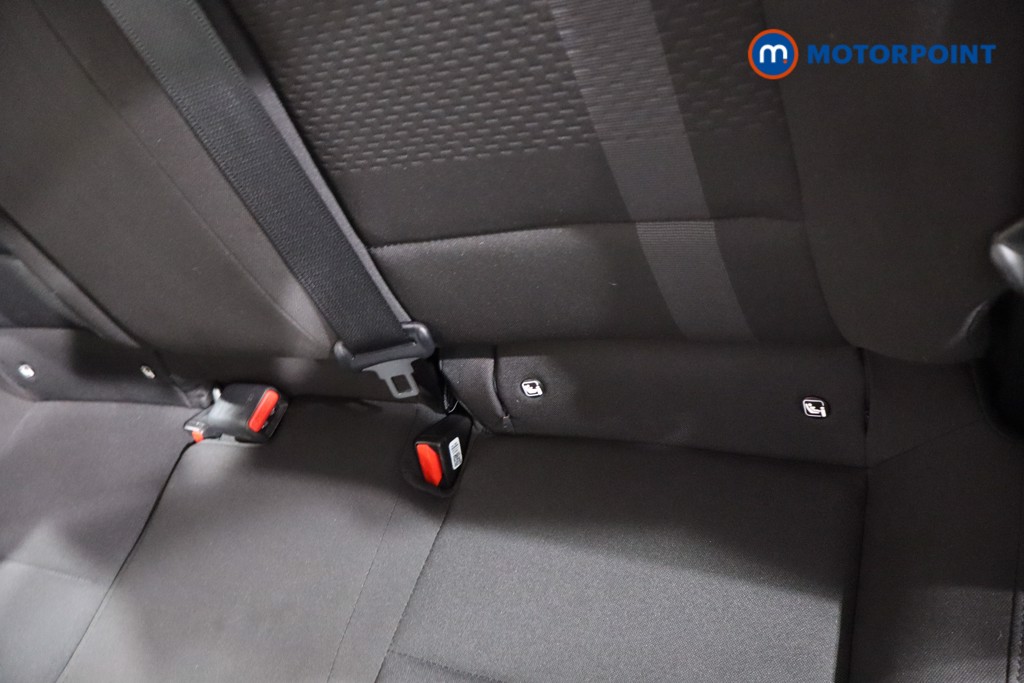 Hyundai I20 Advance Manual Petrol Hatchback - Stock Number (1610903) - 23rd supplementary image