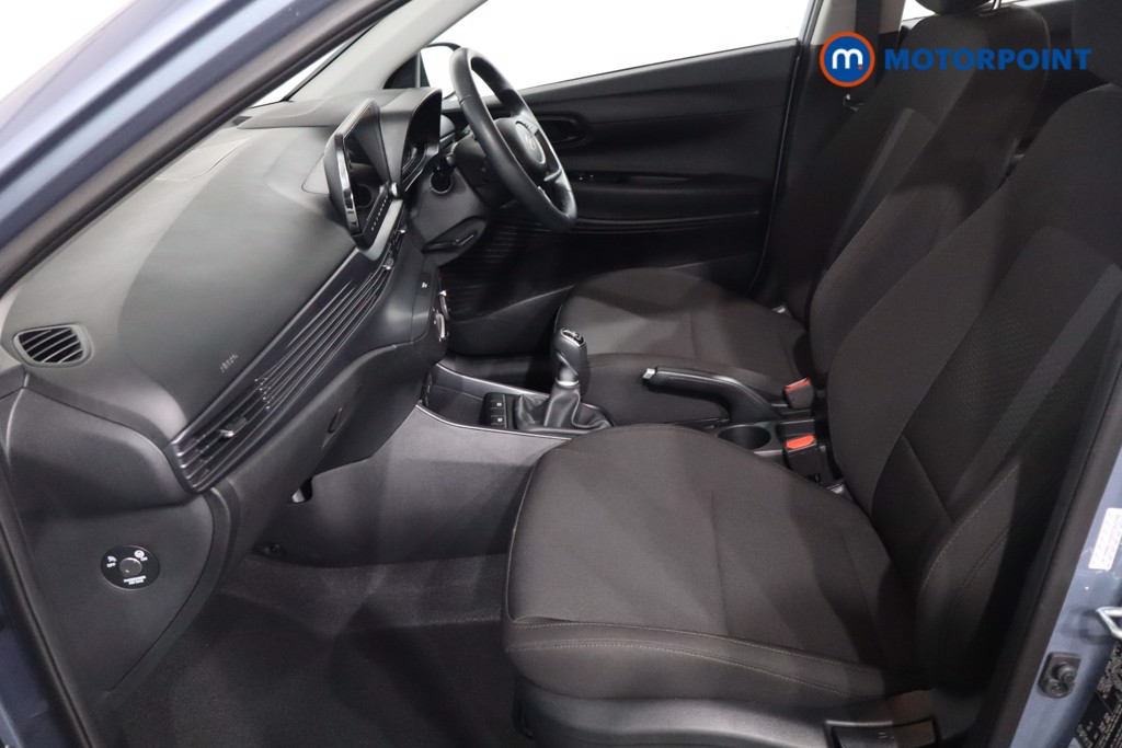 Hyundai I20 Advance Manual Petrol Hatchback - Stock Number (1610945) - 4th supplementary image