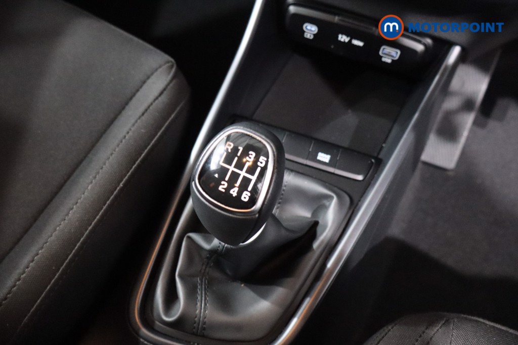 Hyundai I20 Advance Manual Petrol Hatchback - Stock Number (1610945) - 18th supplementary image