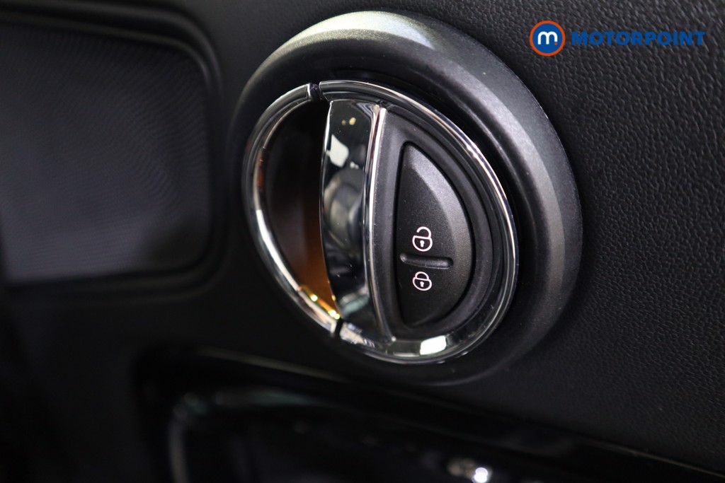 Mini Countryman Cooper Exclusive Automatic Petrol SUV - Stock Number (1611361) - 13th supplementary image