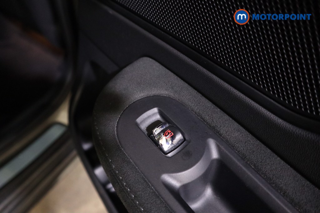 Mini Countryman Cooper Exclusive Automatic Petrol SUV - Stock Number (1611361) - 18th supplementary image