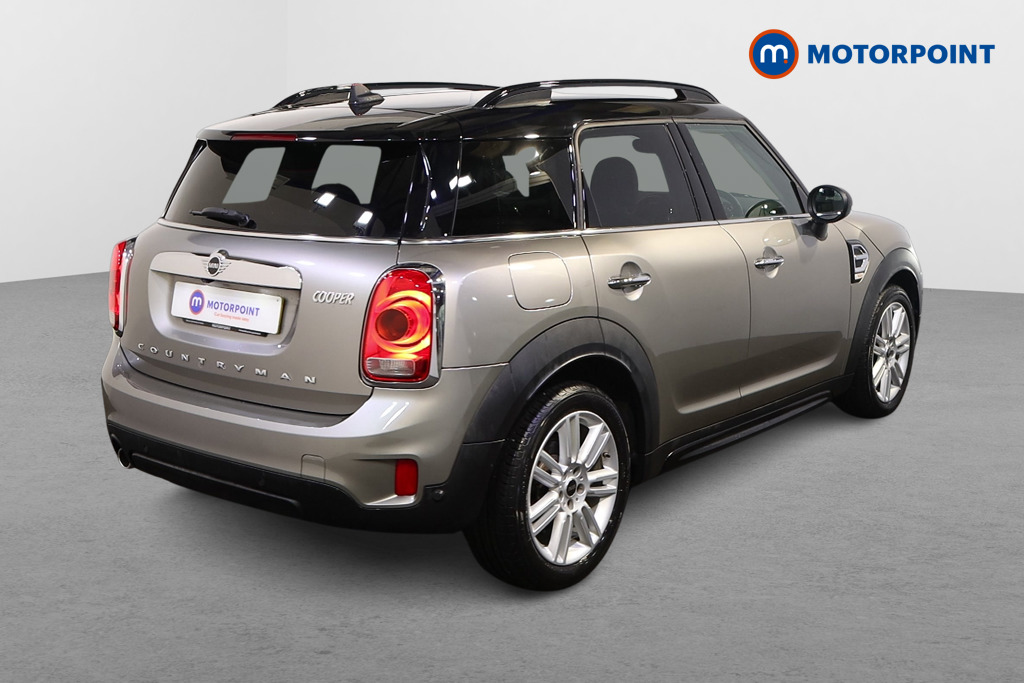 Mini Countryman Cooper Exclusive Automatic Petrol SUV - Stock Number (1611361) - Drivers side rear corner