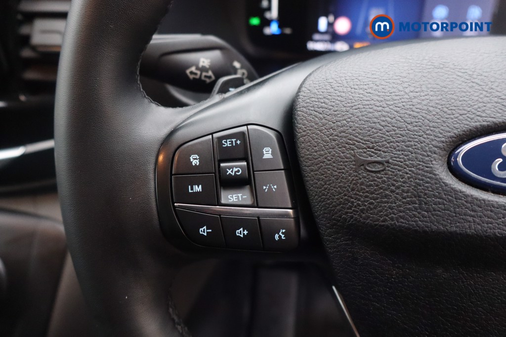 Ford Transit Limited Automatic Diesel Medium Roof Van - Stock Number (1611436) - 6th supplementary image