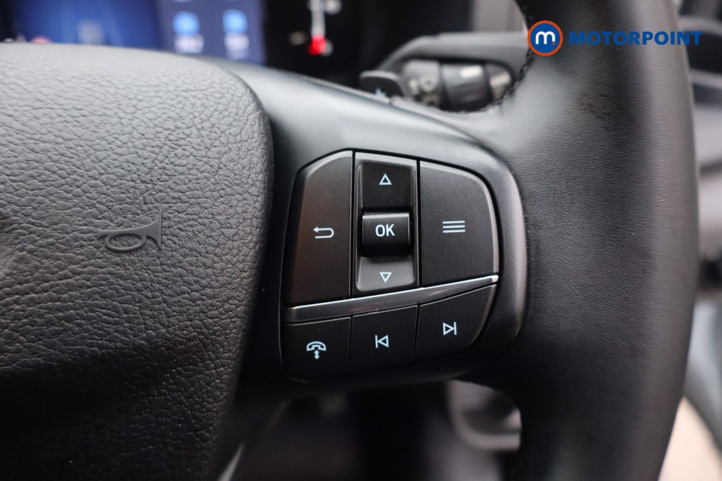 Ford Transit Limited Automatic Diesel Medium Roof Van - Stock Number (1611436) - 7th supplementary image