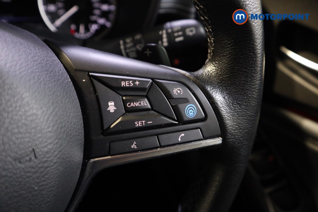 Nissan Juke Tekna Automatic Petrol SUV - Stock Number (1611538) - 4th supplementary image