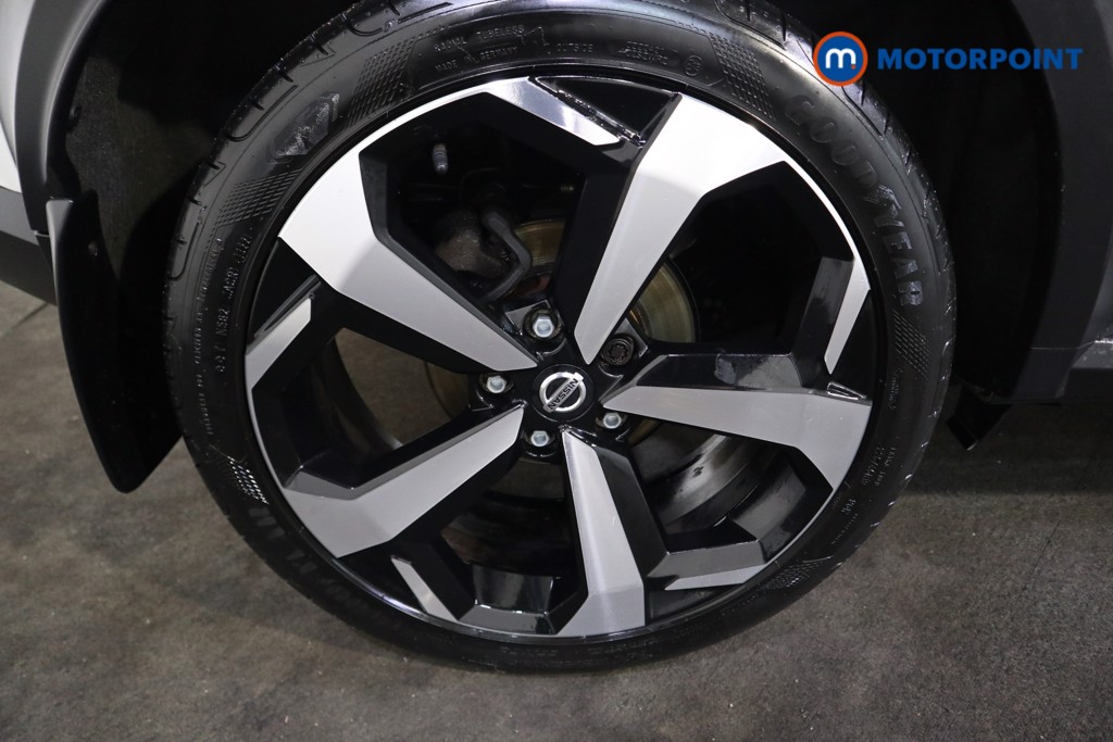 Nissan Juke Tekna Automatic Petrol SUV - Stock Number (1611538) - 22nd supplementary image