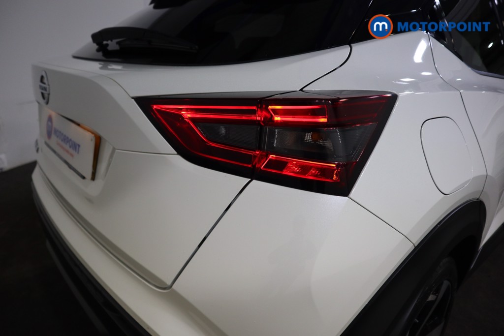 Nissan Juke Tekna Automatic Petrol SUV - Stock Number (1611538) - 29th supplementary image