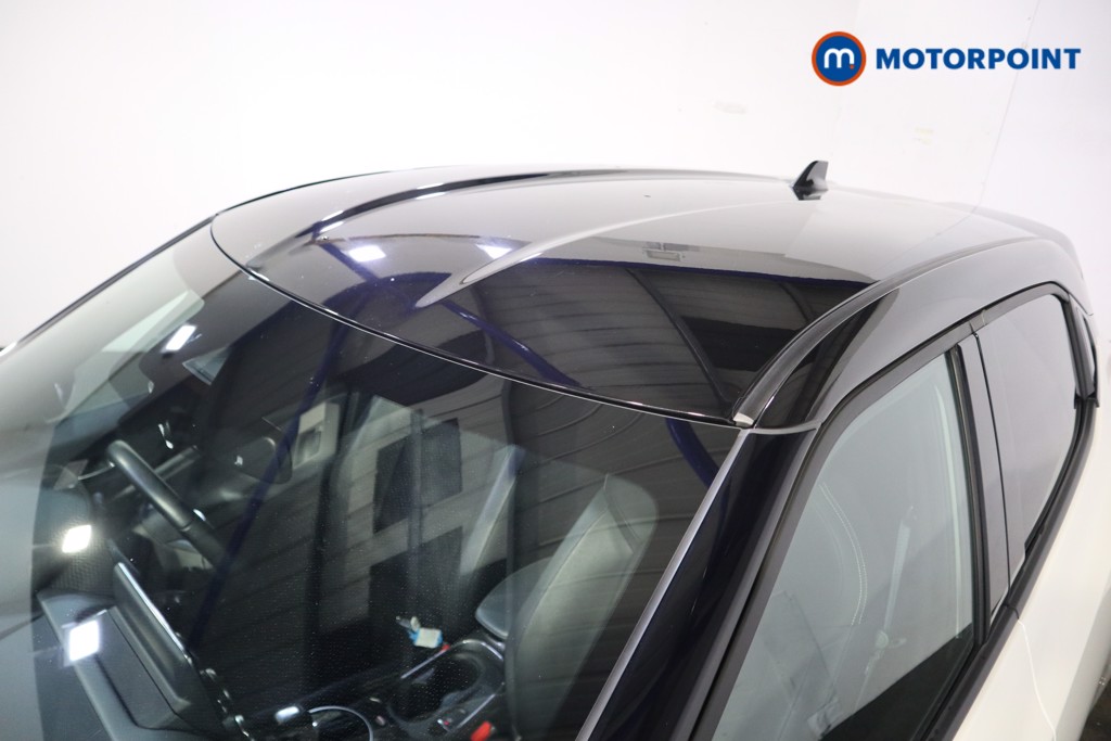 Nissan Juke Tekna Automatic Petrol SUV - Stock Number (1611538) - 33rd supplementary image