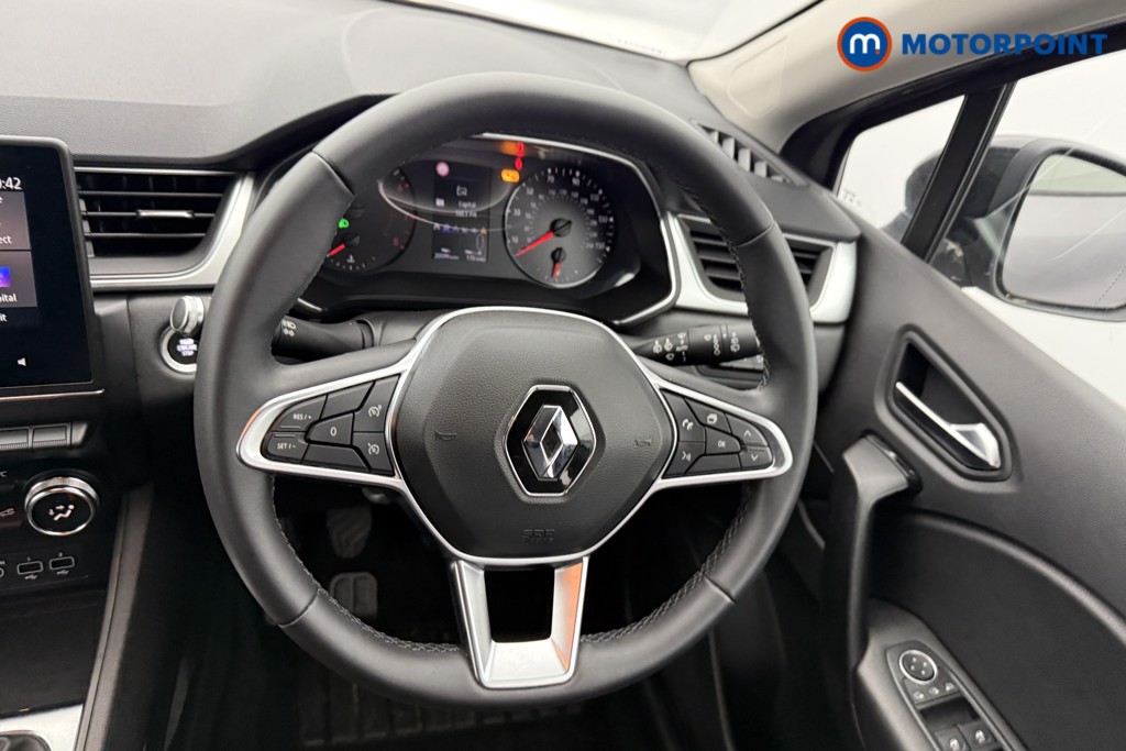 Renault Captur Iconic Manual Petrol SUV - Stock Number (1611559) - 3rd supplementary image