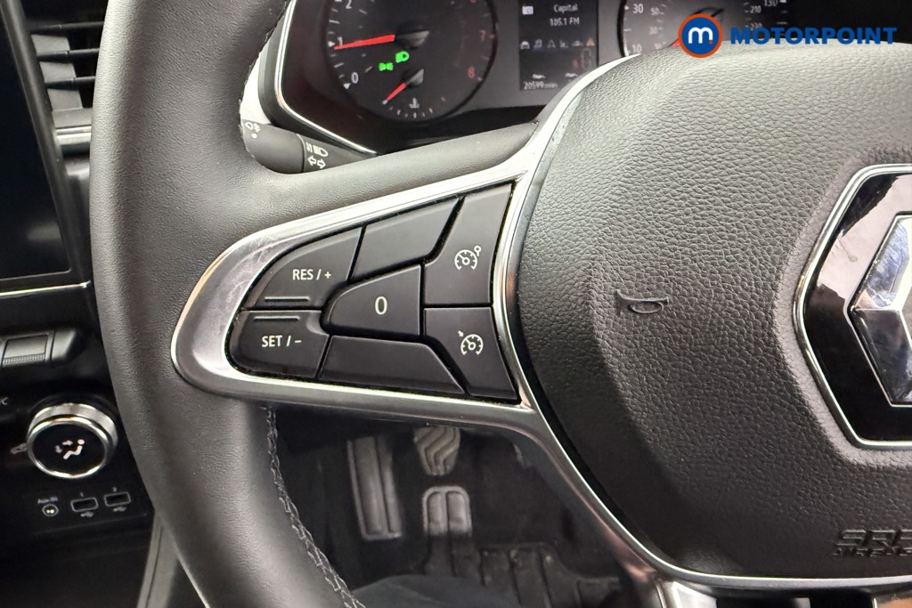 Renault Captur Iconic Manual Petrol SUV - Stock Number (1611559) - 12th supplementary image