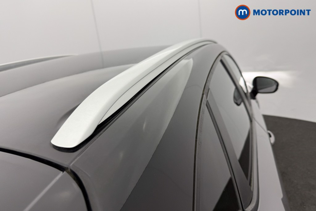 Renault Captur Iconic Manual Petrol SUV - Stock Number (1611559) - 18th supplementary image