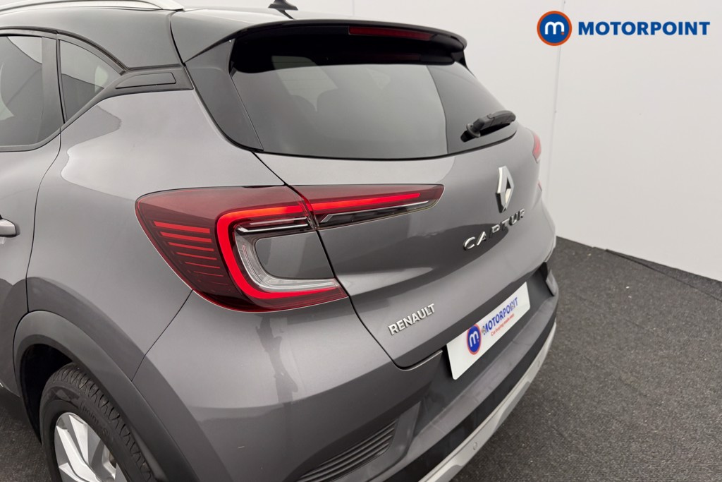 Renault Captur Iconic Manual Petrol SUV - Stock Number (1611559) - 24th supplementary image