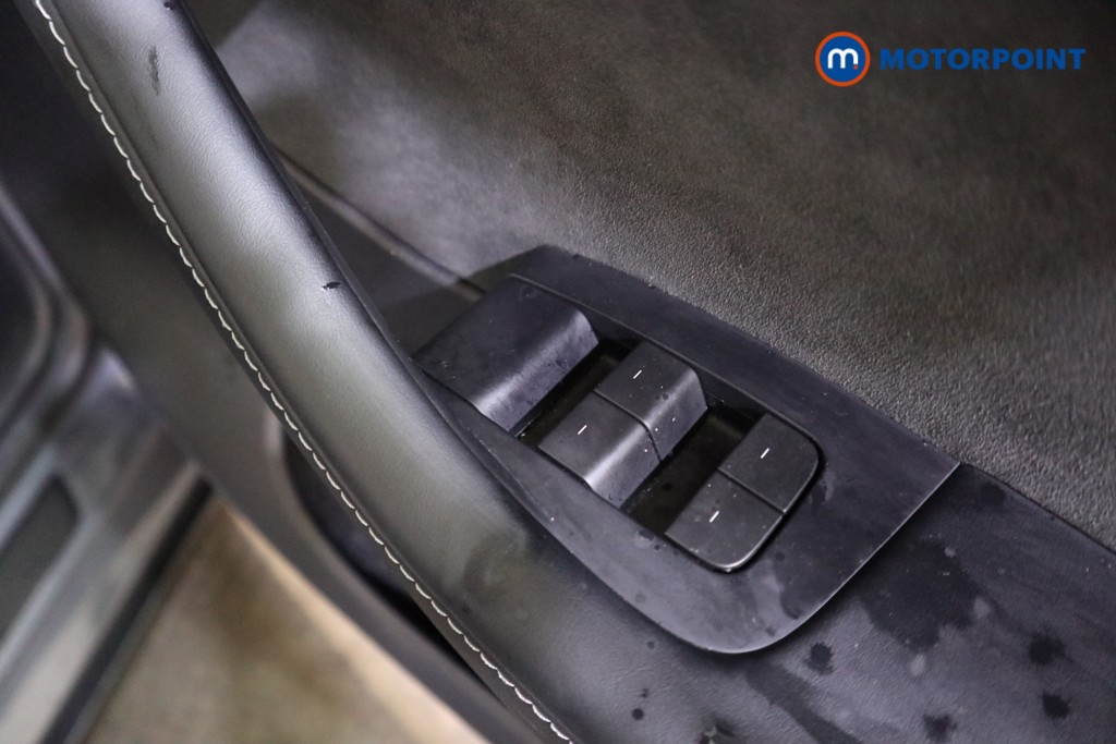 Tesla Model Y Performance Automatic Electric SUV - Stock Number (1611628) - 7th supplementary image