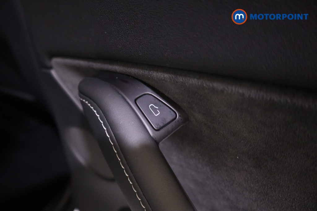 Tesla Model Y Long Range Automatic Electric SUV - Stock Number (1611851) - 15th supplementary image