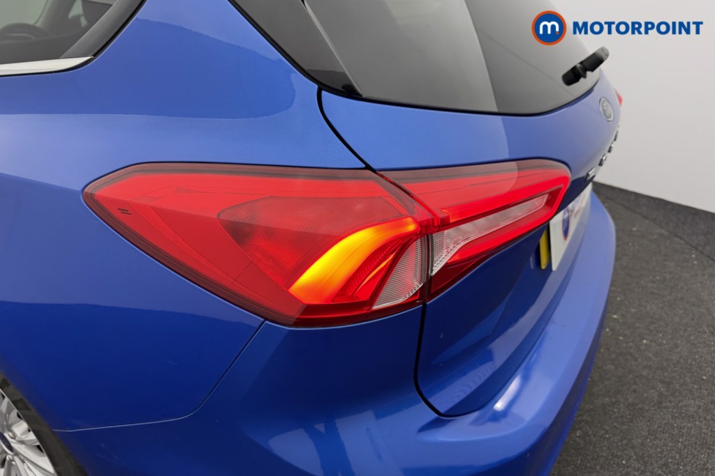 Ford Focus Titanium Automatic Diesel Estate - Stock Number (1611863) - 25th supplementary image