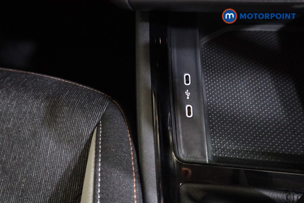 Skoda Kamiq Se L Automatic Petrol SUV - Stock Number (1611866) - 9th supplementary image