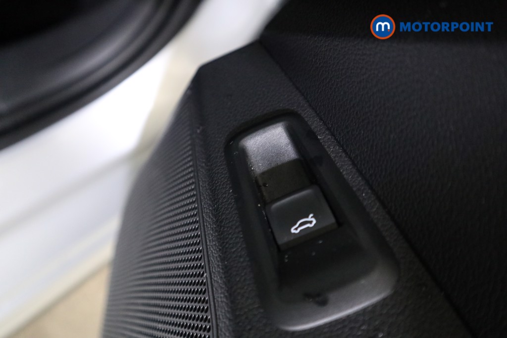 Skoda Kamiq Se L Automatic Petrol SUV - Stock Number (1611866) - 13th supplementary image