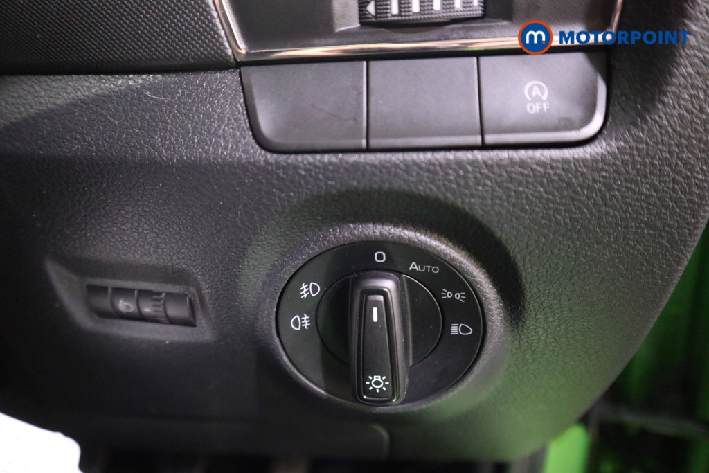 Skoda Fabia Colour Edition Manual Petrol Hatchback - Stock Number (1611922) - 10th supplementary image