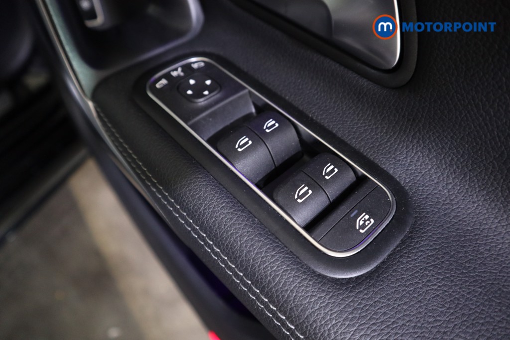 Mercedes-Benz CLA Amg Line Automatic Petrol Coupe - Stock Number (1612015) - 13th supplementary image