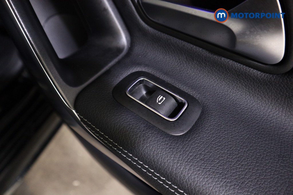 Mercedes-Benz CLA Amg Line Automatic Petrol Coupe - Stock Number (1612015) - 20th supplementary image