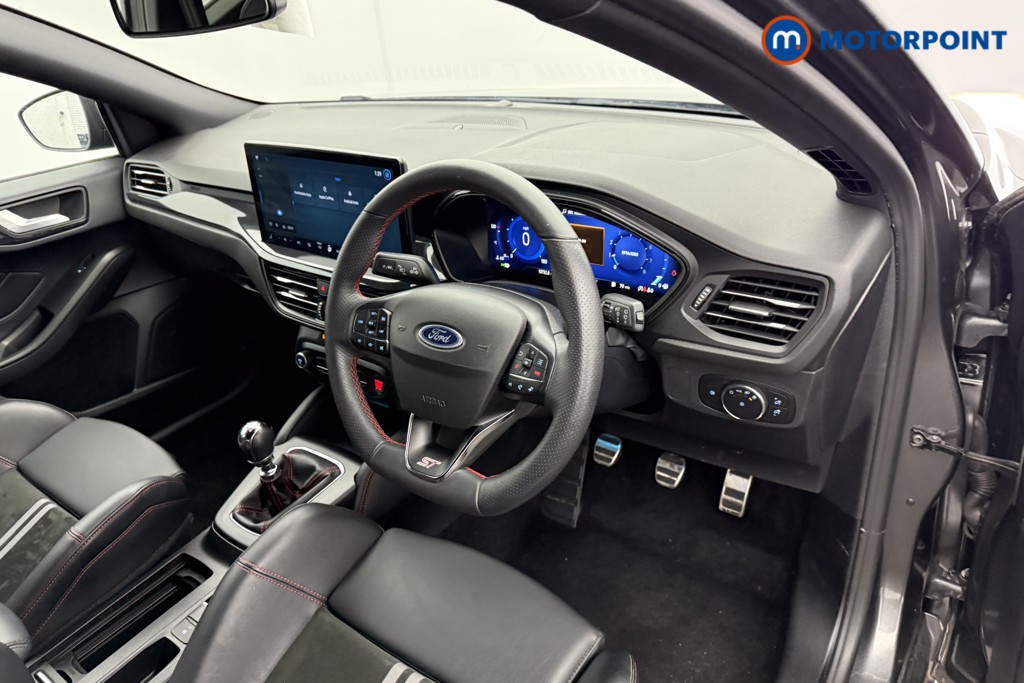 Ford Focus ST Manual Petrol Hatchback - Stock Number (1612084) - 4th supplementary image
