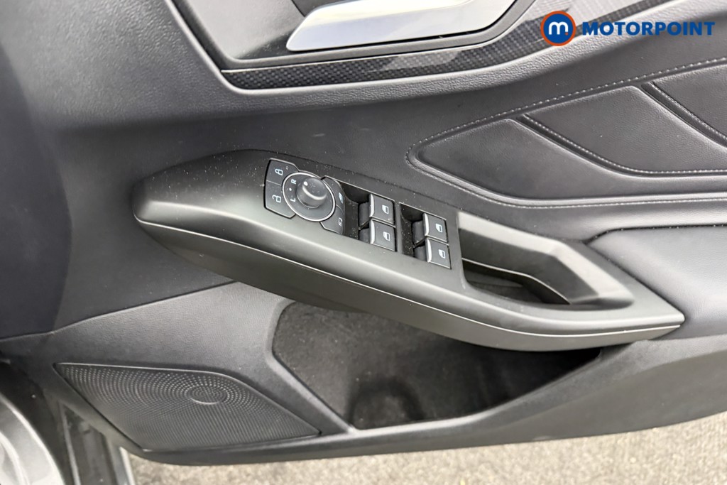 Ford Focus ST Manual Petrol Hatchback - Stock Number (1612084) - 16th supplementary image