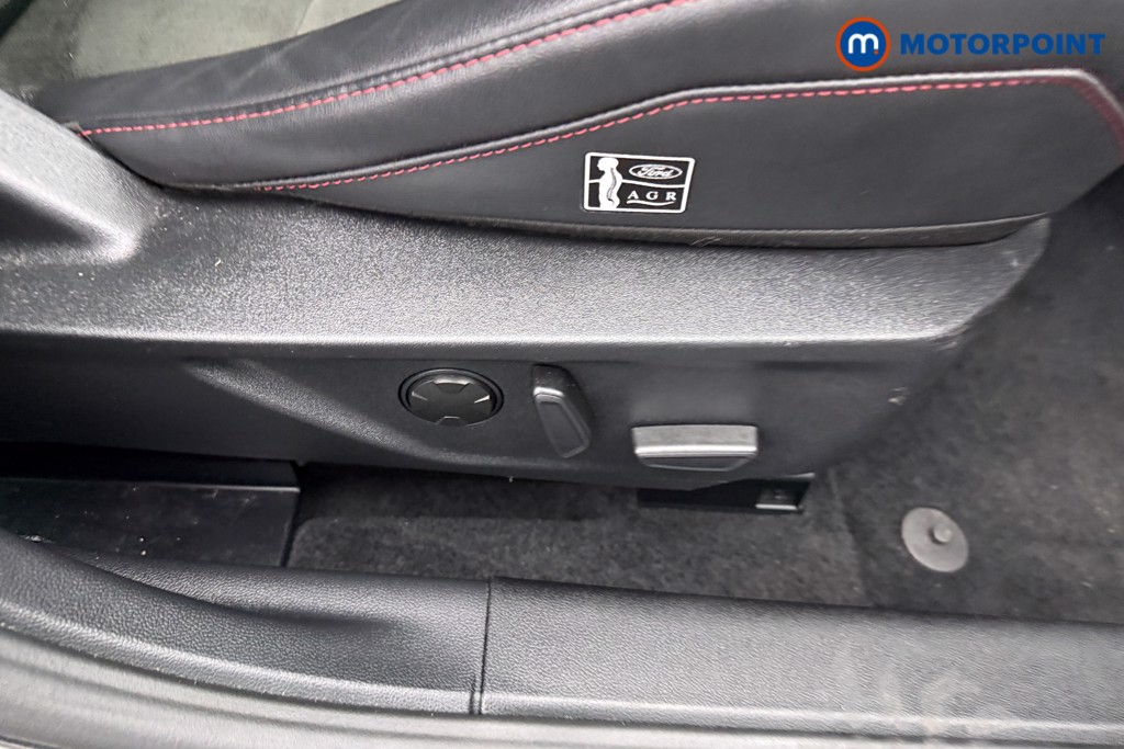 Ford Focus ST Manual Petrol Hatchback - Stock Number (1612084) - 18th supplementary image