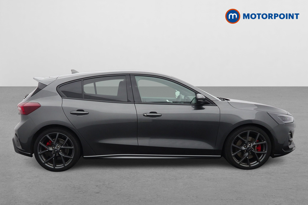 Ford Focus ST Manual Petrol Hatchback - Stock Number (1612084) - Drivers side