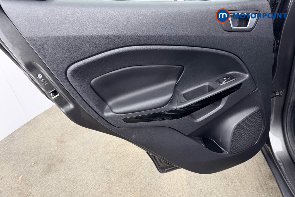 Ford Ecosport Titanium Manual Petrol SUV - Stock Number (1612485) - 28th supplementary image