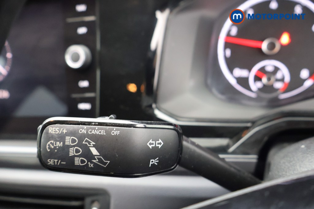 Volkswagen Polo Beats Manual Petrol Hatchback - Stock Number (1612581) - 5th supplementary image