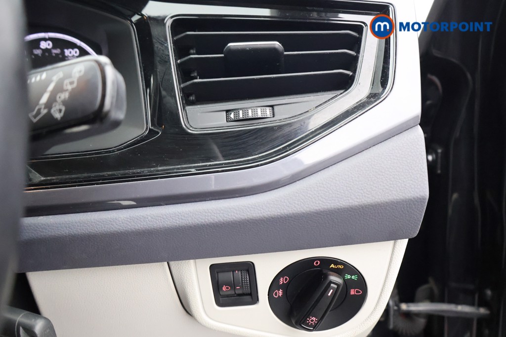 Volkswagen Polo Beats Manual Petrol Hatchback - Stock Number (1612581) - 7th supplementary image