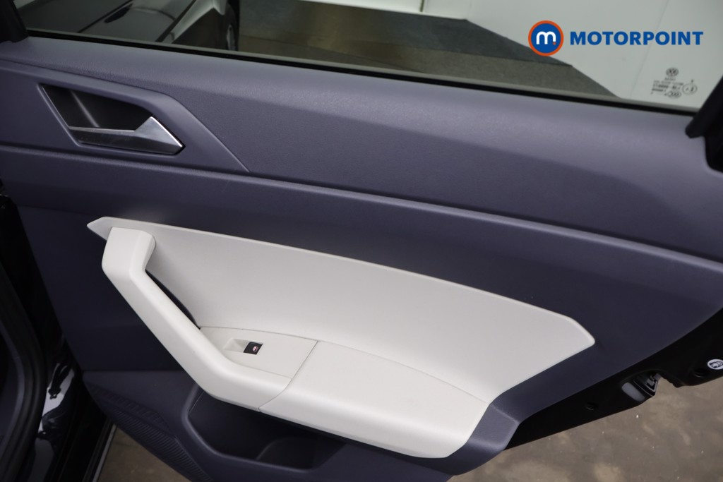 Volkswagen Polo Beats Manual Petrol Hatchback - Stock Number (1612581) - 17th supplementary image