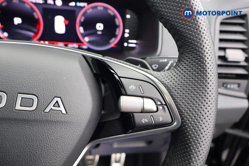 Skoda Karoq Sportline Edition Automatic Petrol SUV - Stock Number (1612821) - 3rd supplementary image