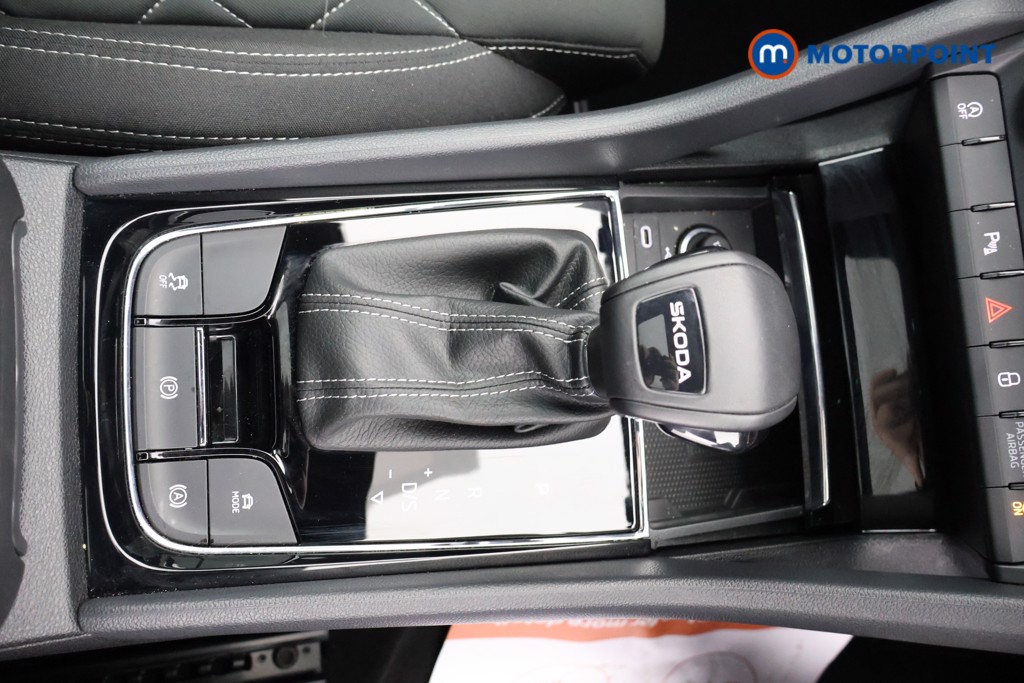 Skoda Karoq Sportline Edition Automatic Petrol SUV - Stock Number (1612821) - 10th supplementary image