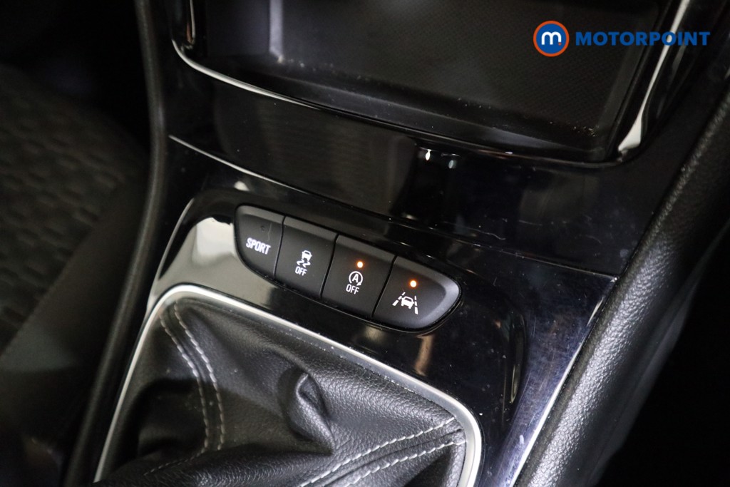 Vauxhall Astra Sri Nav Manual Petrol Hatchback - Stock Number (1612845) - 8th supplementary image