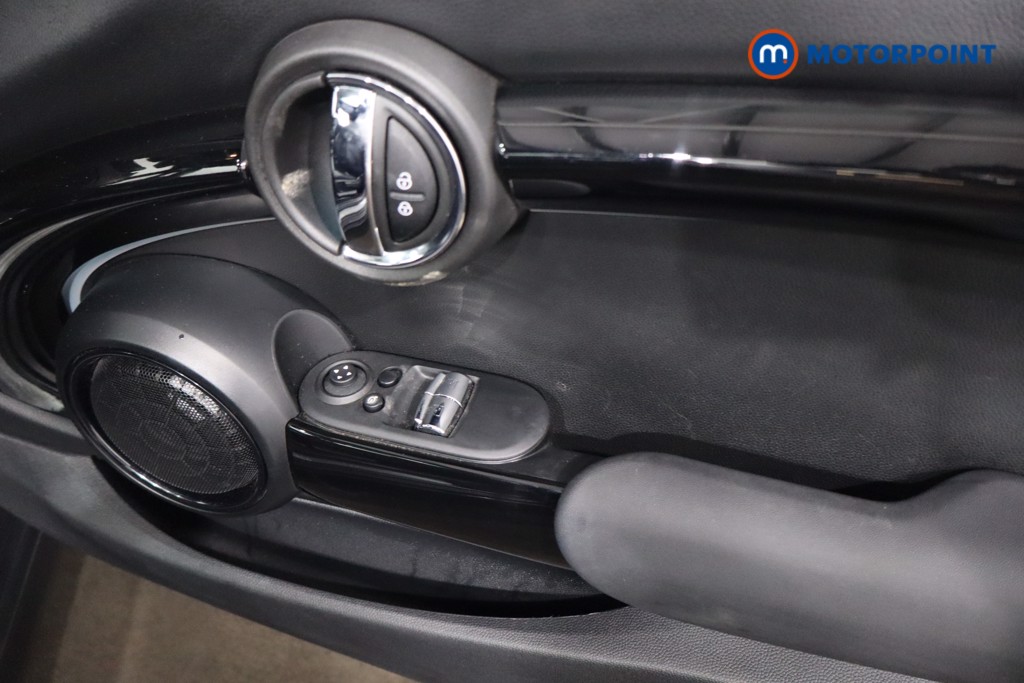 Mini Hatchback Cooper S Level 3 Automatic Electric Hatchback - Stock Number (1613151) - 25th supplementary image