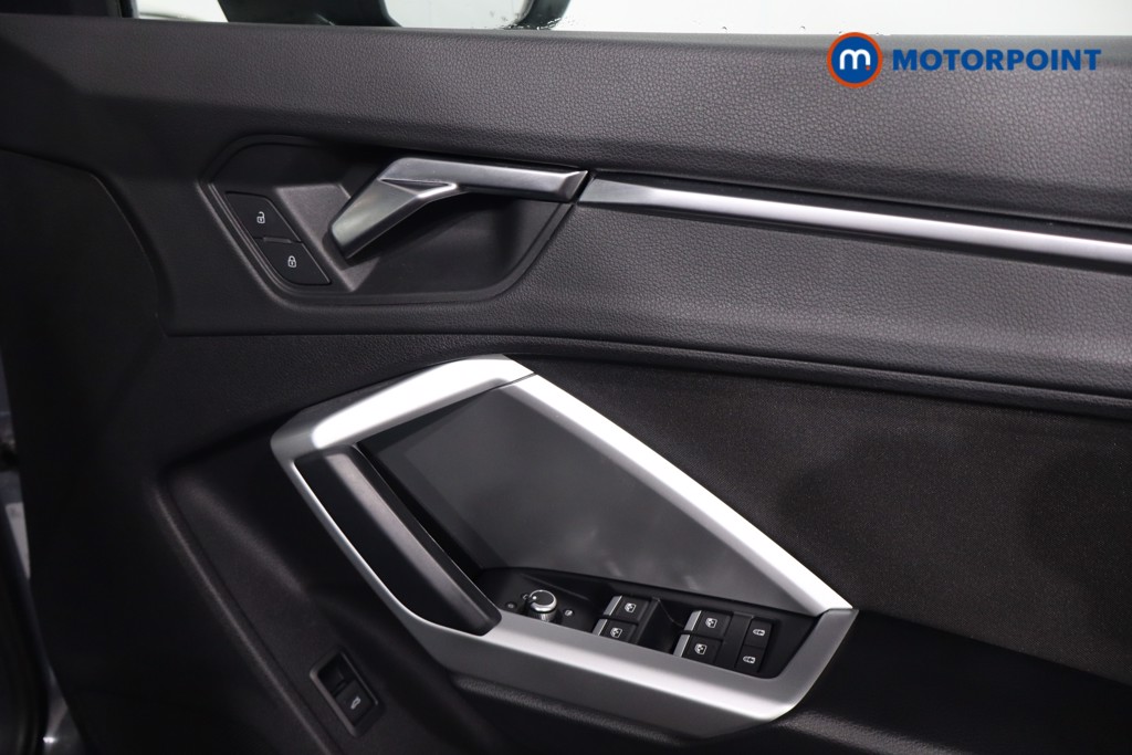 Audi Q3 Sport Manual Petrol SUV - Stock Number (1613179) - 27th supplementary image