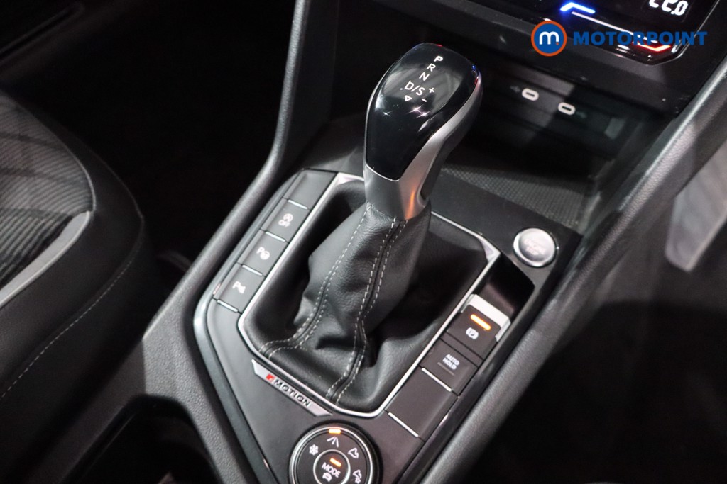 Volkswagen Tiguan R-Line Automatic Petrol SUV - Stock Number (1613238) - 21st supplementary image
