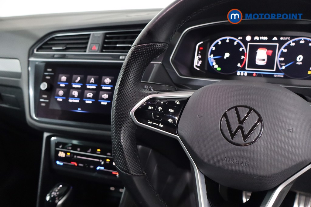 Volkswagen Tiguan R-Line Automatic Petrol SUV - Stock Number (1613238) - 23rd supplementary image