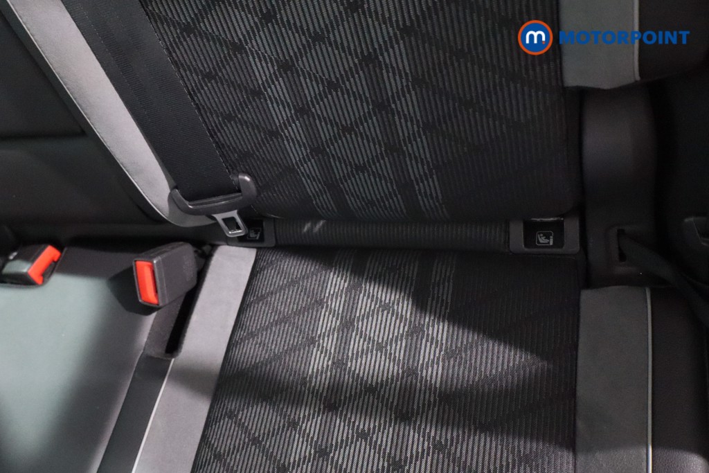 Volkswagen Tiguan R-Line Automatic Petrol SUV - Stock Number (1613238) - 30th supplementary image