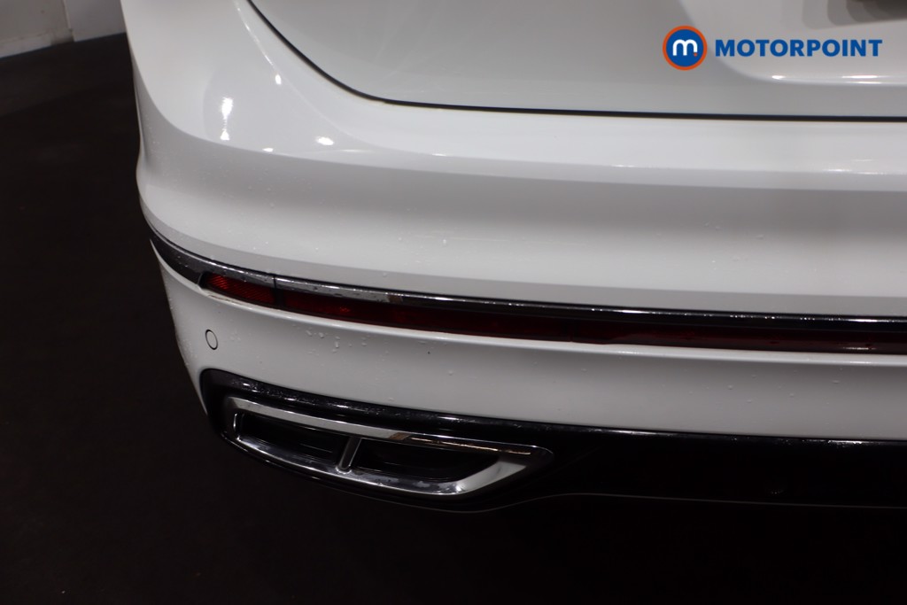 Volkswagen Tiguan R-Line Automatic Petrol SUV - Stock Number (1613238) - 44th supplementary image