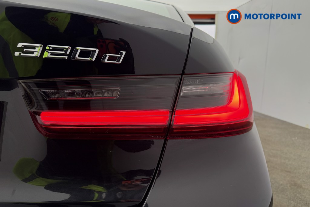 BMW 3 Series M Sport Automatic Diesel Saloon - Stock Number (1613275) - 27th supplementary image