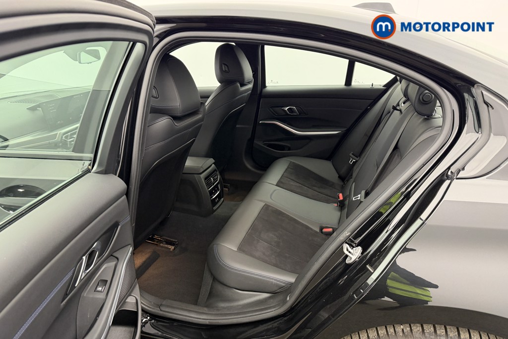 BMW 3 Series M Sport Automatic Diesel Saloon - Stock Number (1613275) - 29th supplementary image