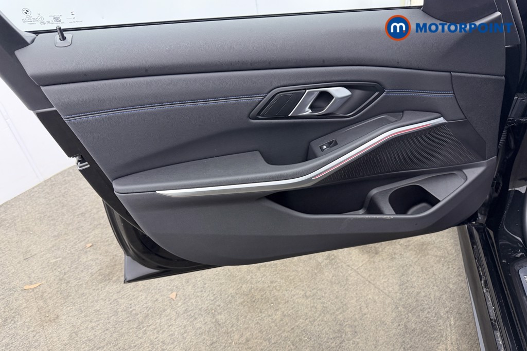 BMW 3 Series M Sport Automatic Diesel Saloon - Stock Number (1613275) - 34th supplementary image