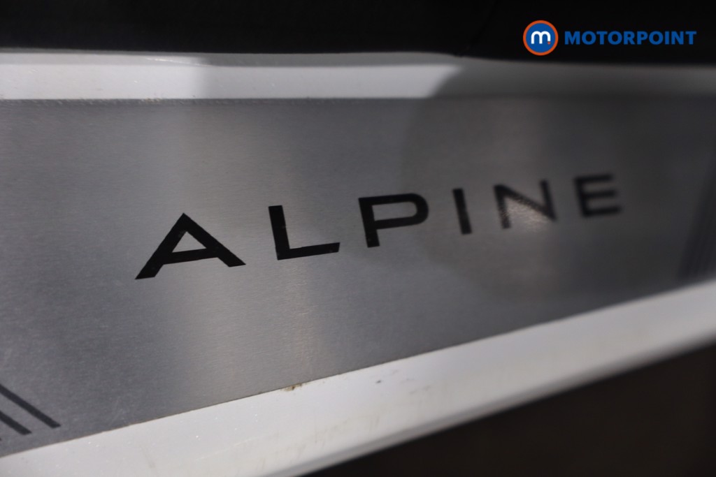 Renault Austral Techno Esprit Alpine Automatic Petrol-Electric Hybrid SUV - Stock Number (1613448) - 23rd supplementary image